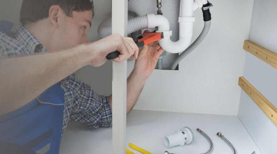 Professional Leak Detection Services in Thompsonville, MI